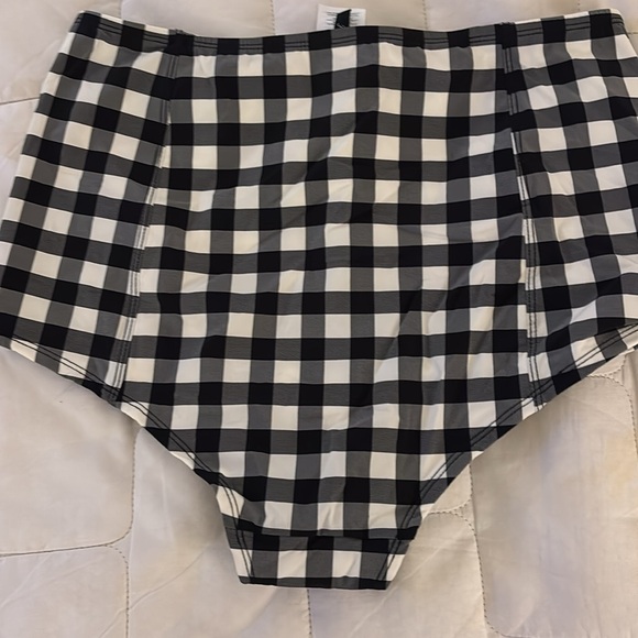 NWT J Crew High waisted Brief Swim Bottoms Medium - Picture 2 of 3